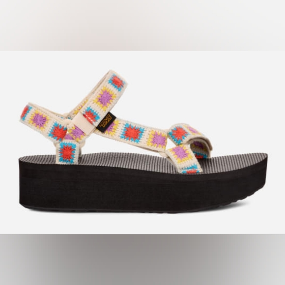 Teva Flatform Universal Crochet (NWOB) - Picture 3 of 7